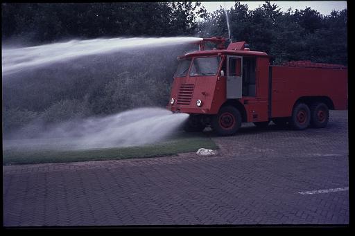 1969 KRONENBURG+BICKERS-02_resize.jpg